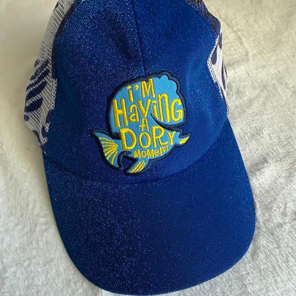 Disney finding dory blue trucker